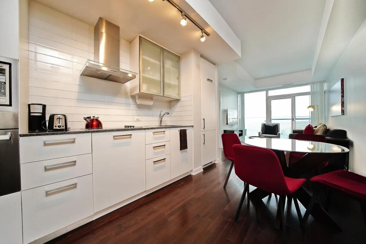 The York Boutique Suites Toronto Apartment
