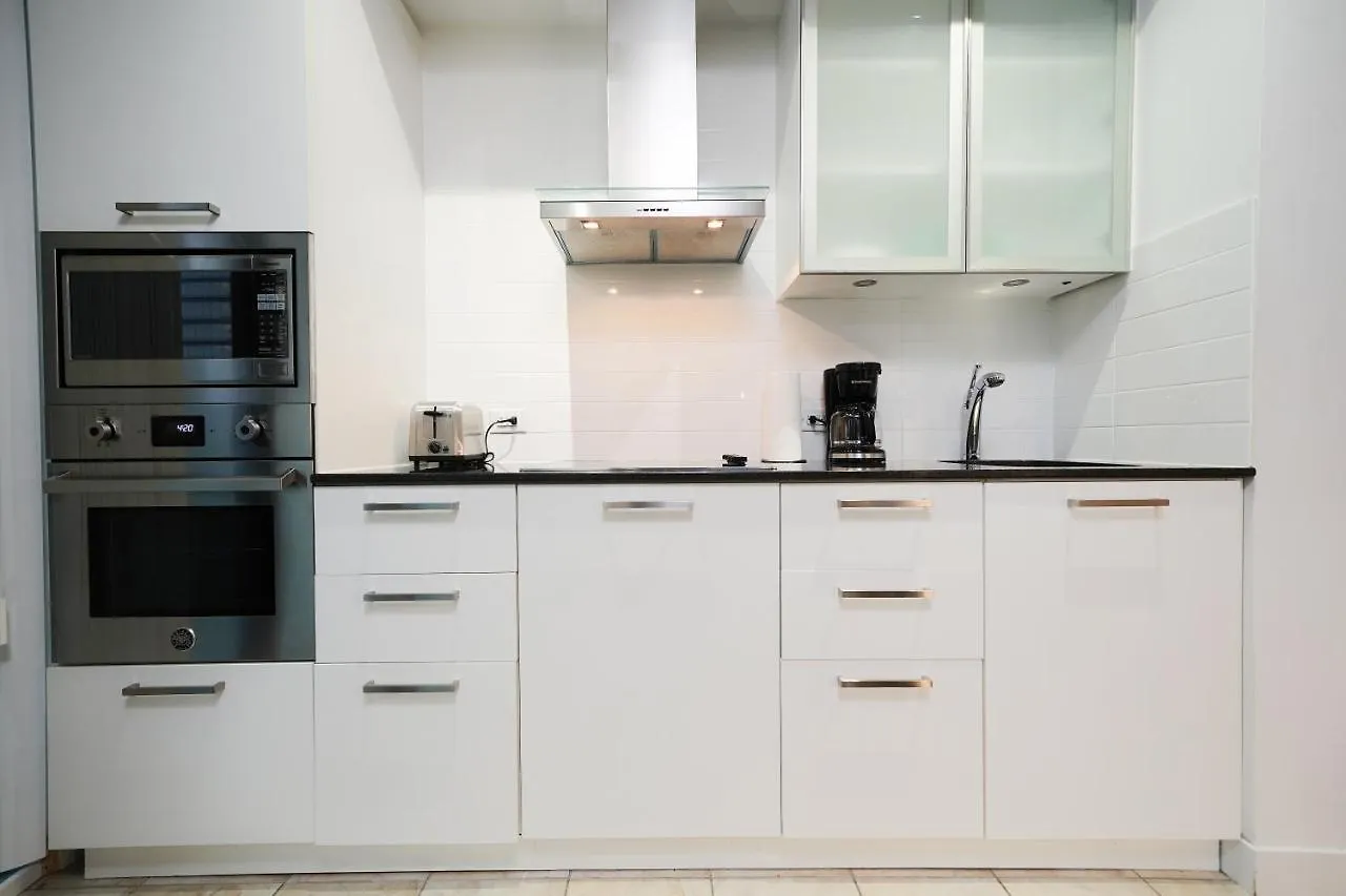 The York Boutique Suites Toronto Apartment