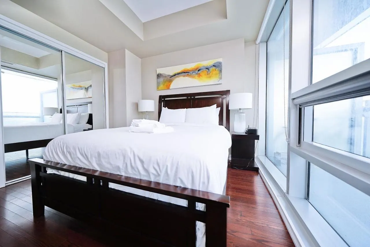 Apartment The York Boutique Suites Toronto Canada