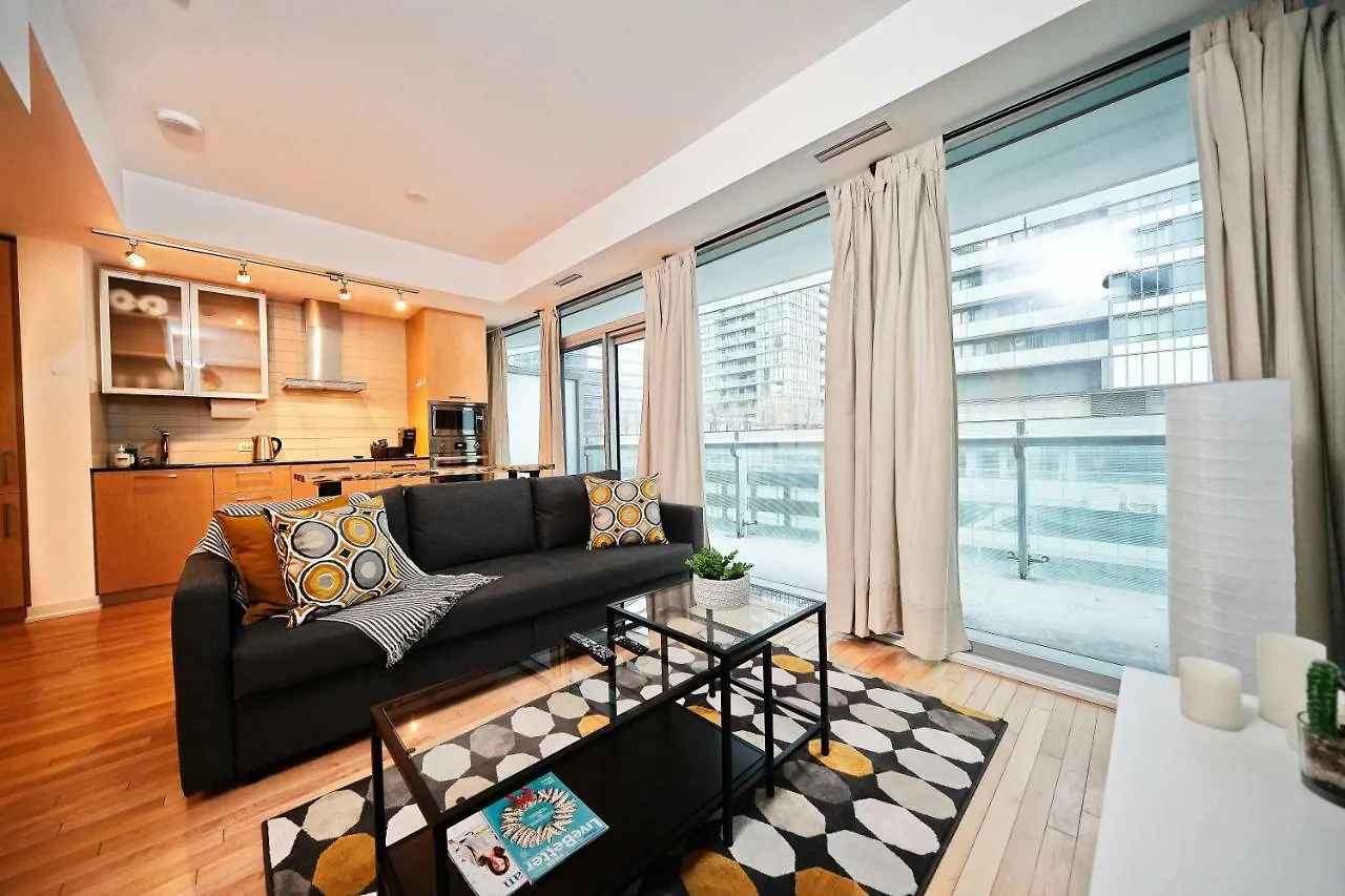The York Boutique Suites Toronto Apartment