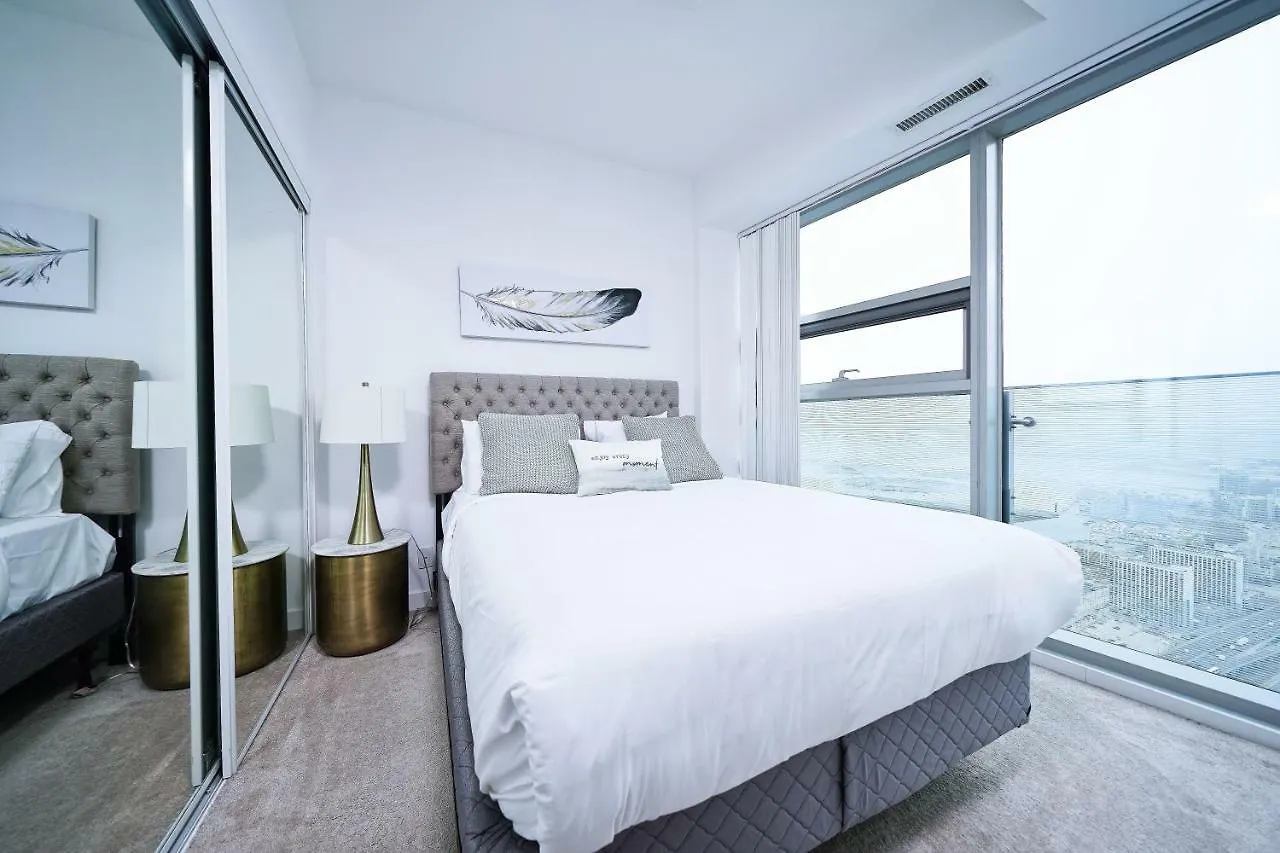 Apartment The York Boutique Suites Toronto