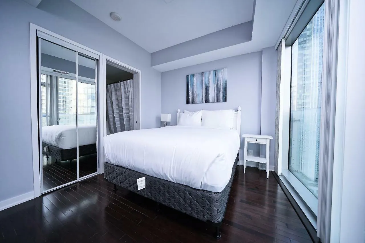 Apartment The York Boutique Suites Toronto Canada