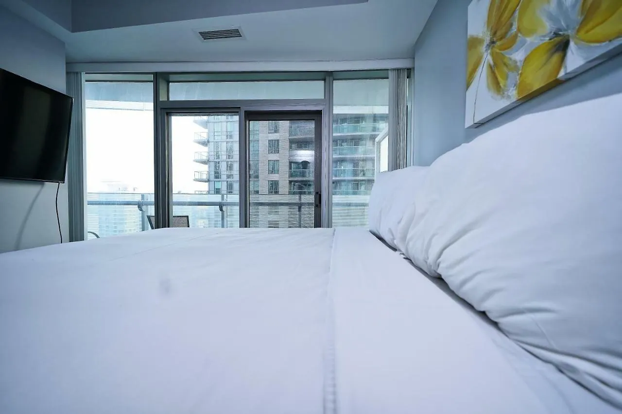Apartment The York Boutique Suites Toronto